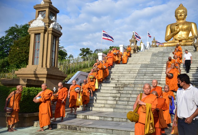 Thái Lan công bố sao kê ngân hàng của các chùa- Ảnh 1.