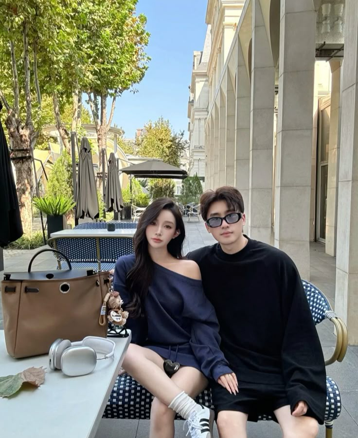 Lệch pha tài chính khó hạnh phúc: Chi 20 triệu/ tháng vẫn bị chê "keo kiệt" vì có 300 triệu trong tài khoản? - Ảnh 5.