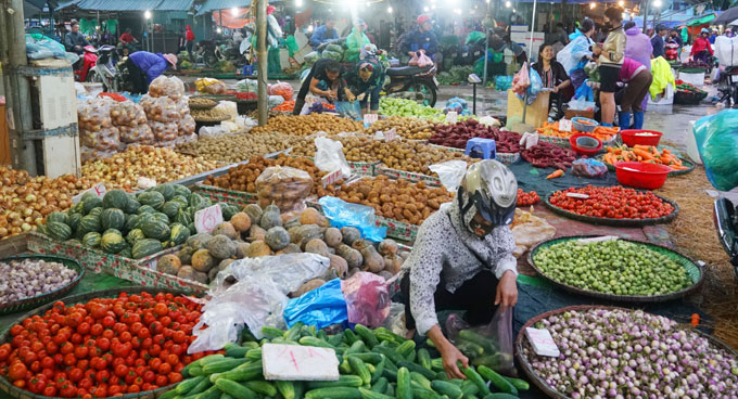 Đi chợ mà thấy nông sản có 5 dấu hiệu này hãy coi chừng: Không hề tươi ngon, tốt sức khỏe như bạn nghĩ- Ảnh 2.