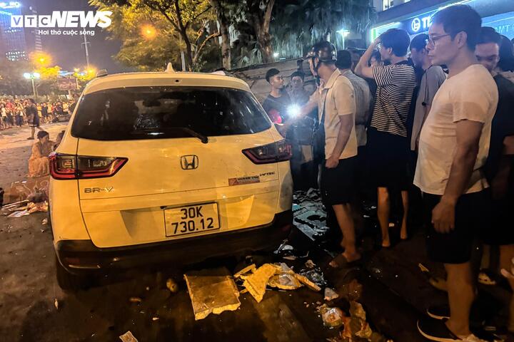 Ô tô điên đâm liên hoàn, 1 người tử vong: Tài xế đi ngược chiều hơn 500m- Ảnh 5.