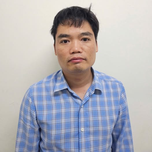 Tài xế say rượu lái xe tông hàng loạt phương tiện ở Hà Nội: Nghĩ rằng bản thân "lái được, không vấn đề gì"- Ảnh 1.