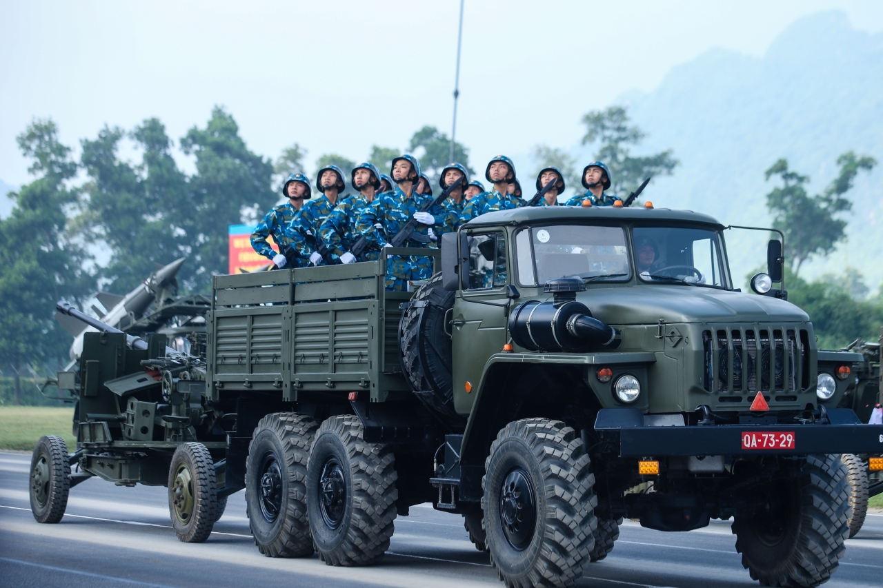 Hào hùng buổi hợp luyện diễu binh, diễu hành chuẩn bị cho đại lễ 2/9: 15.000 người tham gia cùng dàn khí tài hiện đại- Ảnh 14.