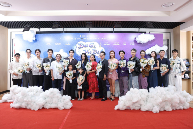 Đợi Gì, Mơ Đi!: Ước mơ ngược dòng hay cuộc nổi loạn tuổi xế chiều - Ảnh 4.