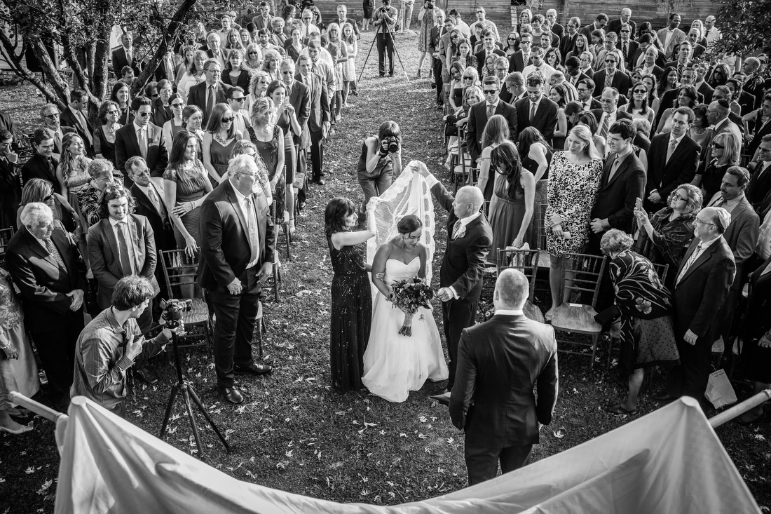 Bộ ảnh con gái chụp bố mẹ khiến người xem bật khóc- Ảnh 12.