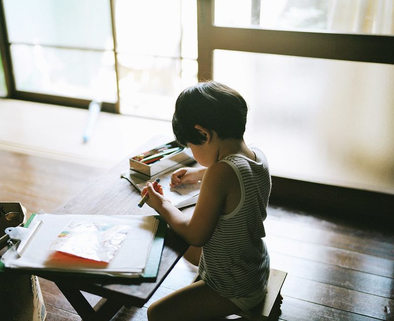 5 biểu hiện trẻ EQ thấp khiến con lớn lên dễ thiệt thòi, và cha mẹ cần làm ngay những điều này- Ảnh 1.