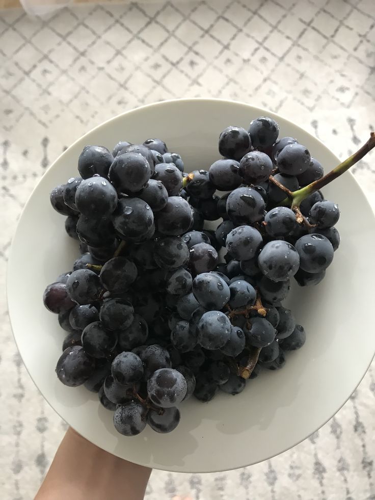 Cảnh báo: Ăn loại quả này trước khi ngủ, sáng hôm sau da mịn phát mê- Ảnh 1.