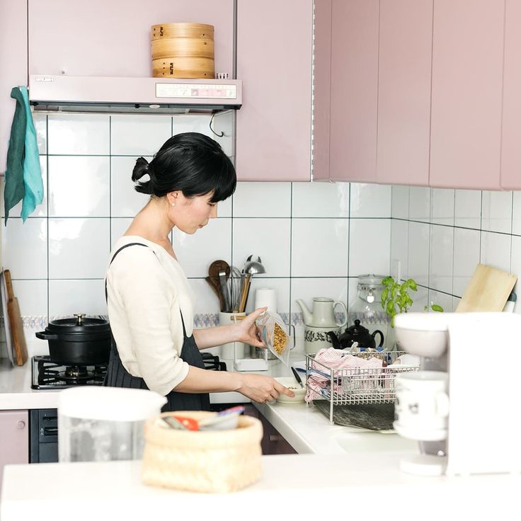 Ở tuổi 55: Thay 5 thói quen trong bếp, sống khỏe, nhẹ ví, nhàn hơn mỗi ngày