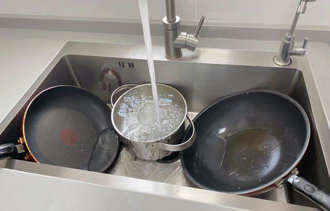 40 tuổi mới nhận ra nhà có 4 thứ phải mua size lớn: Tiền đội lên nhưng dùng xứng đáng!- Ảnh 2. 40 tuổi mới nhận ra nhà có 4 thứ phải mua size lớn: Tiền đội lên nhưng dùng xứng đáng!- Ảnh 2.