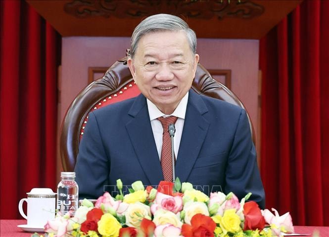 Tổng Bí thư Tô Lâm và Tổng thống Mỹ Donald Trump điện đàm: Thuế đối ứng với nhiều mặt hàng Việt Nam sẽ được cắt giảm đáng kể- Ảnh 1.