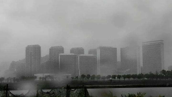 Những hình ảnh ban đầu cho thấy sức tàn phá của bão Wipha: Gió giật lên tới 125km/h, nhiều cảnh báo khẩn đã được đưa ra- Ảnh 5.