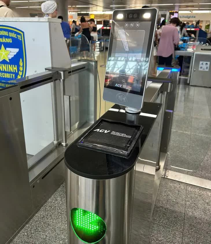 Sân bay Đà Nẵng triển khai thủ tục bay không cần giấy tờ, sử dụng nhận diện khuôn mặt- Ảnh 2.