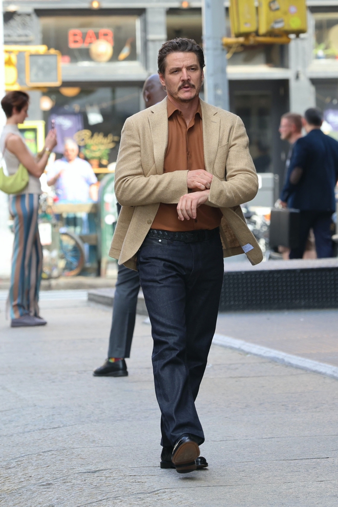 Đàn ông Mỹ ám ảnh chiều cao, đổ xô đi phẫu thuật kéo dài chân- Ảnh 4.