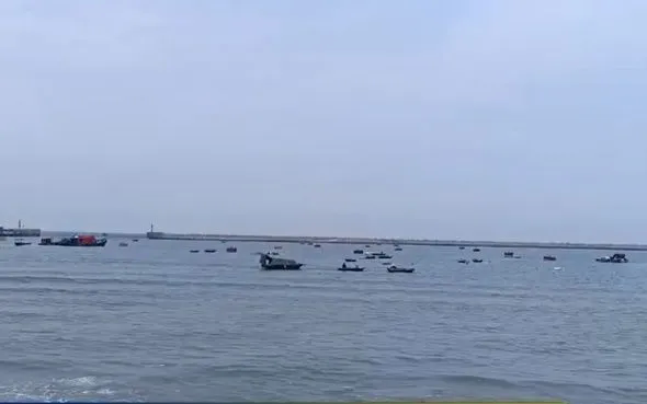 Thanh Hóa cấm biển từ 8h ngày 21/7 - Ảnh 1.