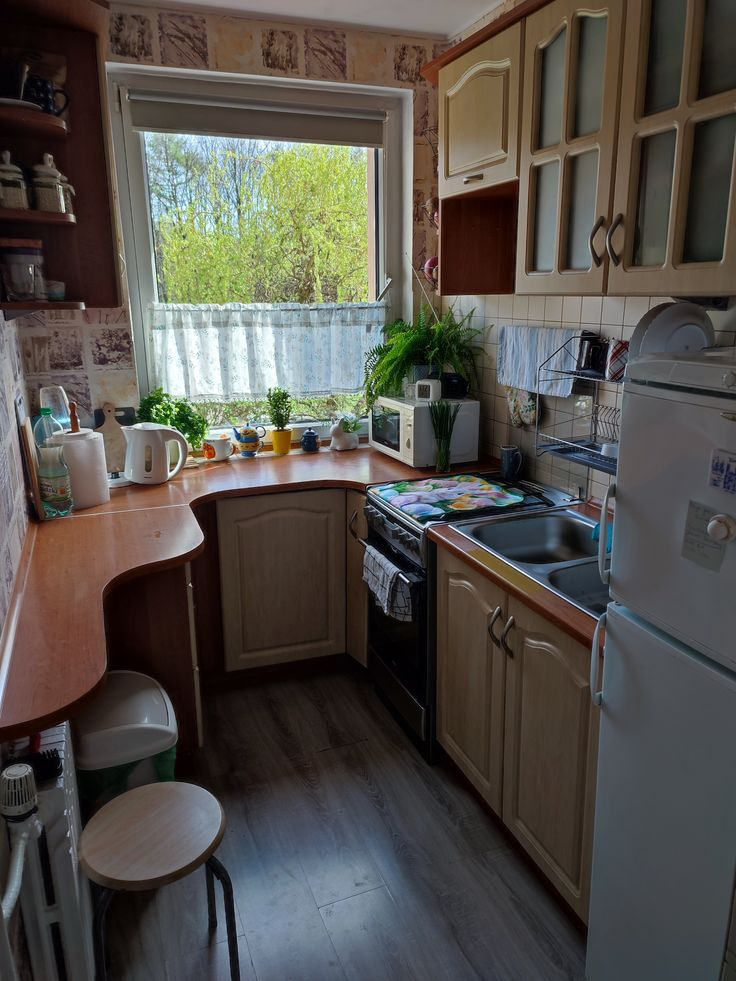 Mẹ chồng từng nói tôi hoang phí vì vứt đồ – nhưng dọn nhà lại là điều giúp tôi đổi đời- Ảnh 3. Mẹ chồng từng nói tôi hoang phí vì vứt đồ – nhưng dọn nhà lại là điều giúp tôi đổi đời- Ảnh 3.