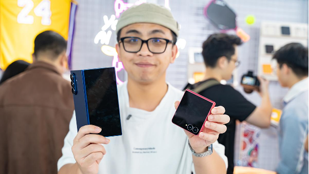 Có nên mua Samsung Z Fold 7 và Z Flip 7? Mua ở đâu giá tốt, nhiều ưu đãi - Ảnh 2.