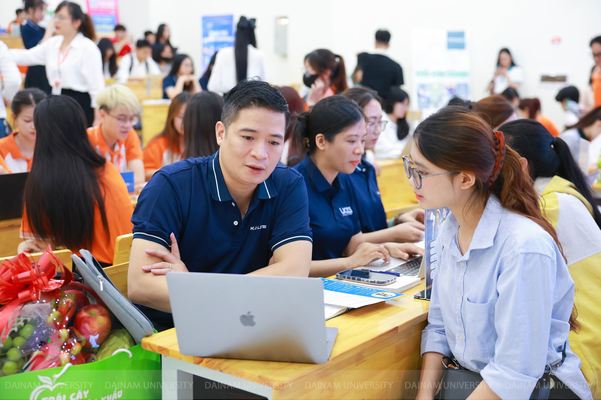 2K7 chọn học Kinh tế – Kinh doanh: Đừng học nếu chưa biết điều này - Ảnh 3. 2K7 chọn học Kinh tế – Kinh doanh: Đừng học nếu chưa biết điều này - Ảnh 3.