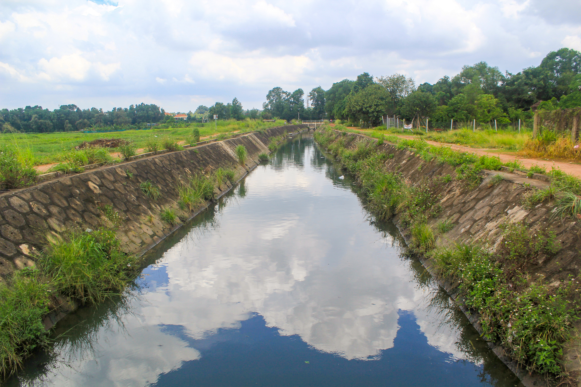 Toàn cảnh khu vực đang kêu gọi đầu tư 11.000 tỷ: Giá đất chỉ từ 20 triệu đồng/m2, nằm giữa 3 đô thị lớn- Ảnh 4. Toàn cảnh khu vực đang kêu gọi đầu tư 11.000 tỷ: Giá đất chỉ từ 20 triệu đồng/m2, nằm giữa 3 đô thị lớn- Ảnh 4.