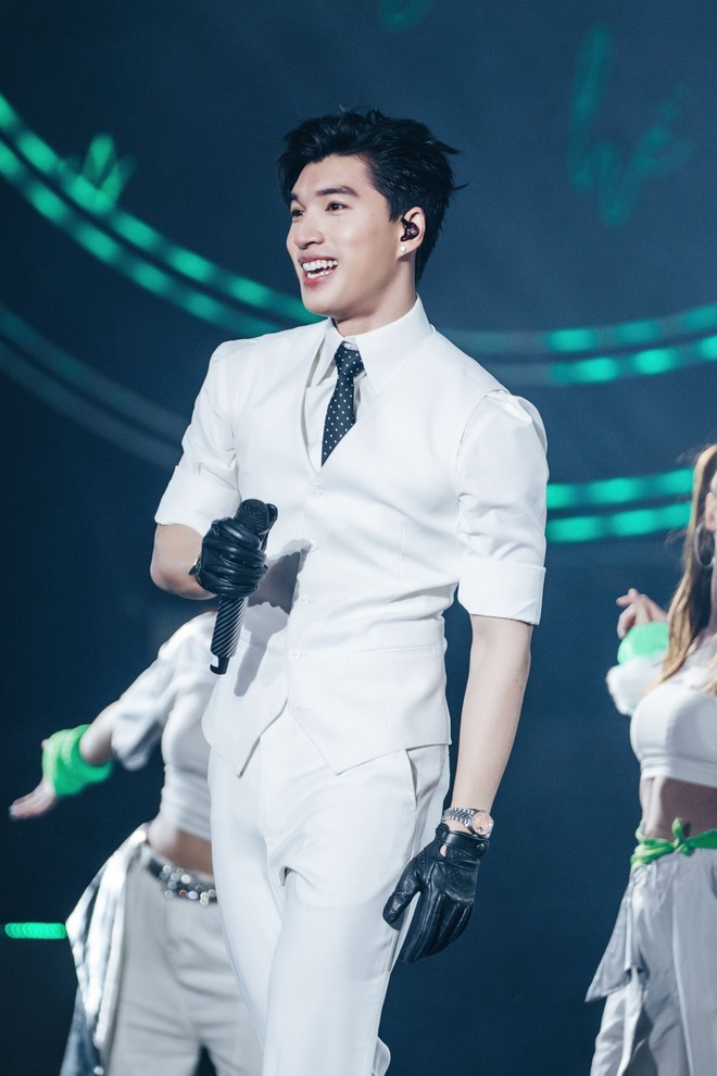 Lấn sân mảng thời trang, bao giờ HIEUTHUHAI mới đuổi kịp Sơn Tùng M-TP?- Ảnh 12.