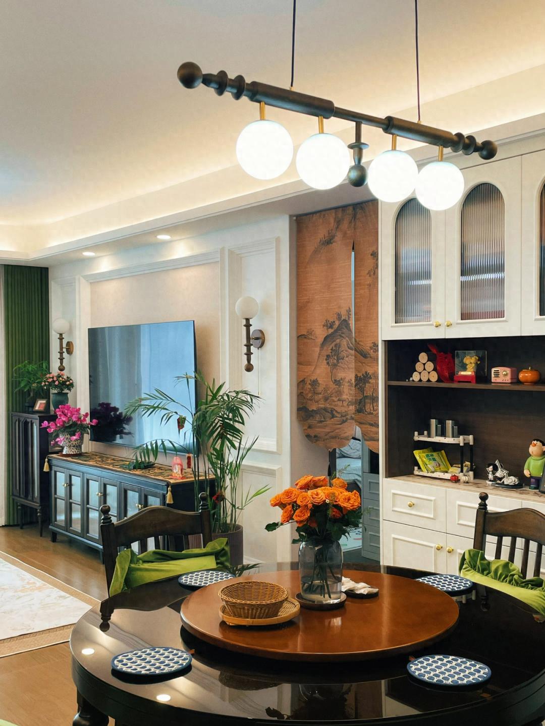 Cô con dâu 39 tuổi sống tối giản cùng mẹ chồng: Nhà không sang chảnh nhưng ai nhìn cũng thấy ấm lòng- Ảnh 1.