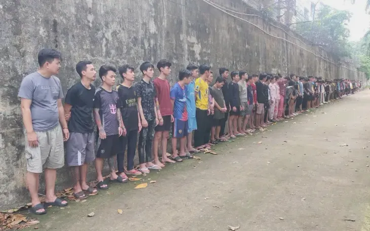 Khởi tố 247 đối tượng liên quan 3 quán bar ở TP Hồ Chí Minh tổ chức “bay lắc” - Ảnh 1.