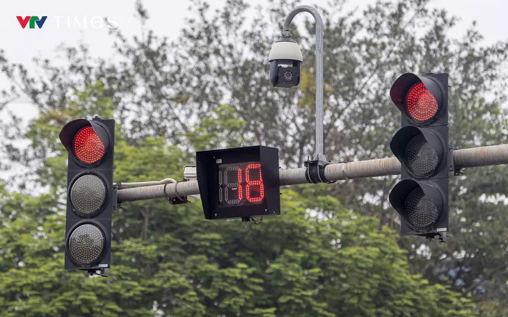 Hà Nội: CSGT thông báo về việc điều chỉnh chu kỳ đèn tín hiệu giao thông - Ảnh 1.