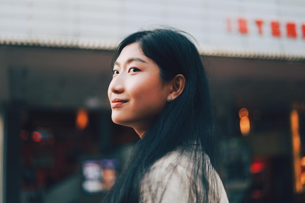 15 lời khuyên "thực dụng" nhất dành cho người phụ nữ muốn sống sáng suốt và cưới đúng người - Ảnh 2.