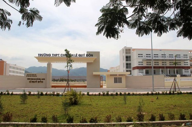 Ngôi trường vừa đón cầu truyền hình Olympia: Sinh ra từ biển, trùng tên với 7 trường THPT chuyên khác trên khắp cả nước- Ảnh 2.