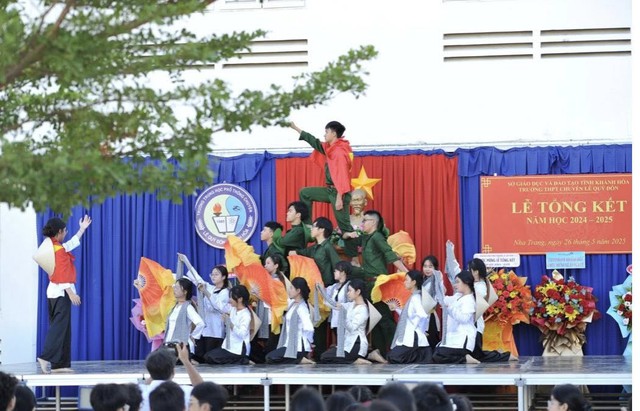 Ngôi trường vừa đón cầu truyền hình Olympia: Sinh ra từ biển, trùng tên với 7 trường THPT chuyên khác trên khắp cả nước- Ảnh 7.