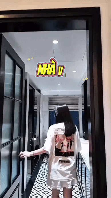 MC VTV mua đệm 213 triệu lại gây tranh cãi khi khoe nhà 9 tầng: Phòng nào cũng đẹp trừ phòng cho người giúp việc?- Ảnh 9.