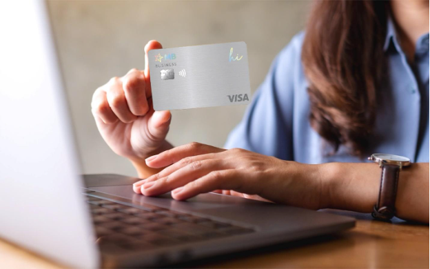 MB Hi BIZ - Thẻ doanh nghiệp giúp tối ưu dòng tiền, kiểm soát chi phí - Ảnh 1. MB Hi BIZ - Thẻ doanh nghiệp giúp tối ưu dòng tiền, kiểm soát chi phí - Ảnh 1.