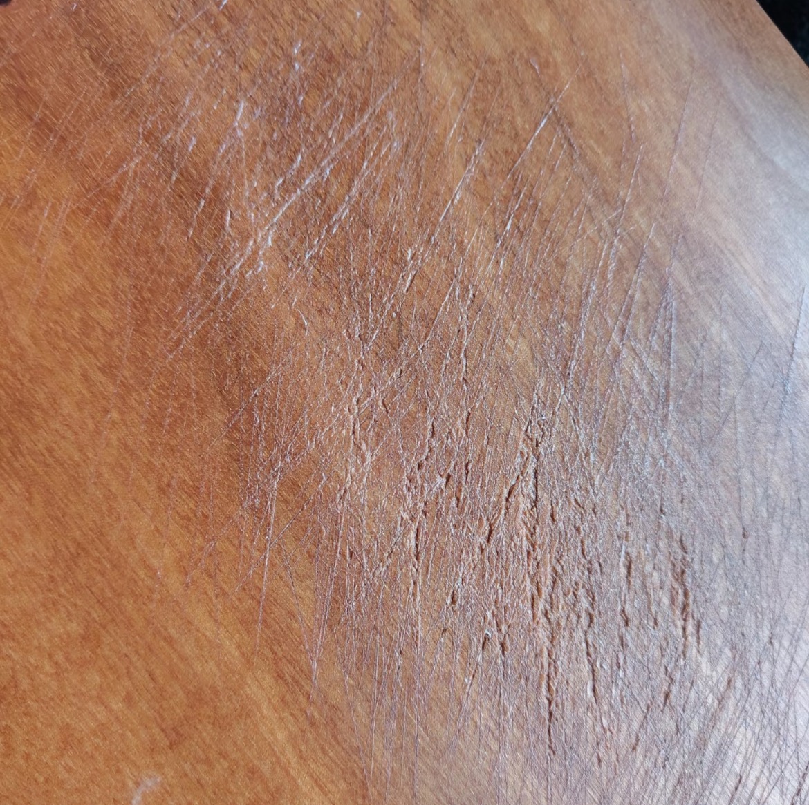 Bác sĩ nổi giận: Dùng thớt như thế này là sai, vô số người không biết rồi tự rước bệnh- Ảnh 2.