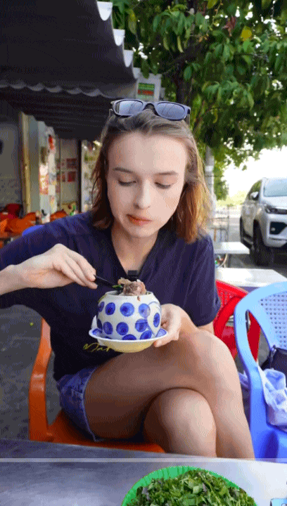 Tỉnh này có cả rừng vàng và biển bạc, cảnh đẹp miễn bàn, đặc sản đa dạng đi 8 lần ăn không hết!- Ảnh 6.