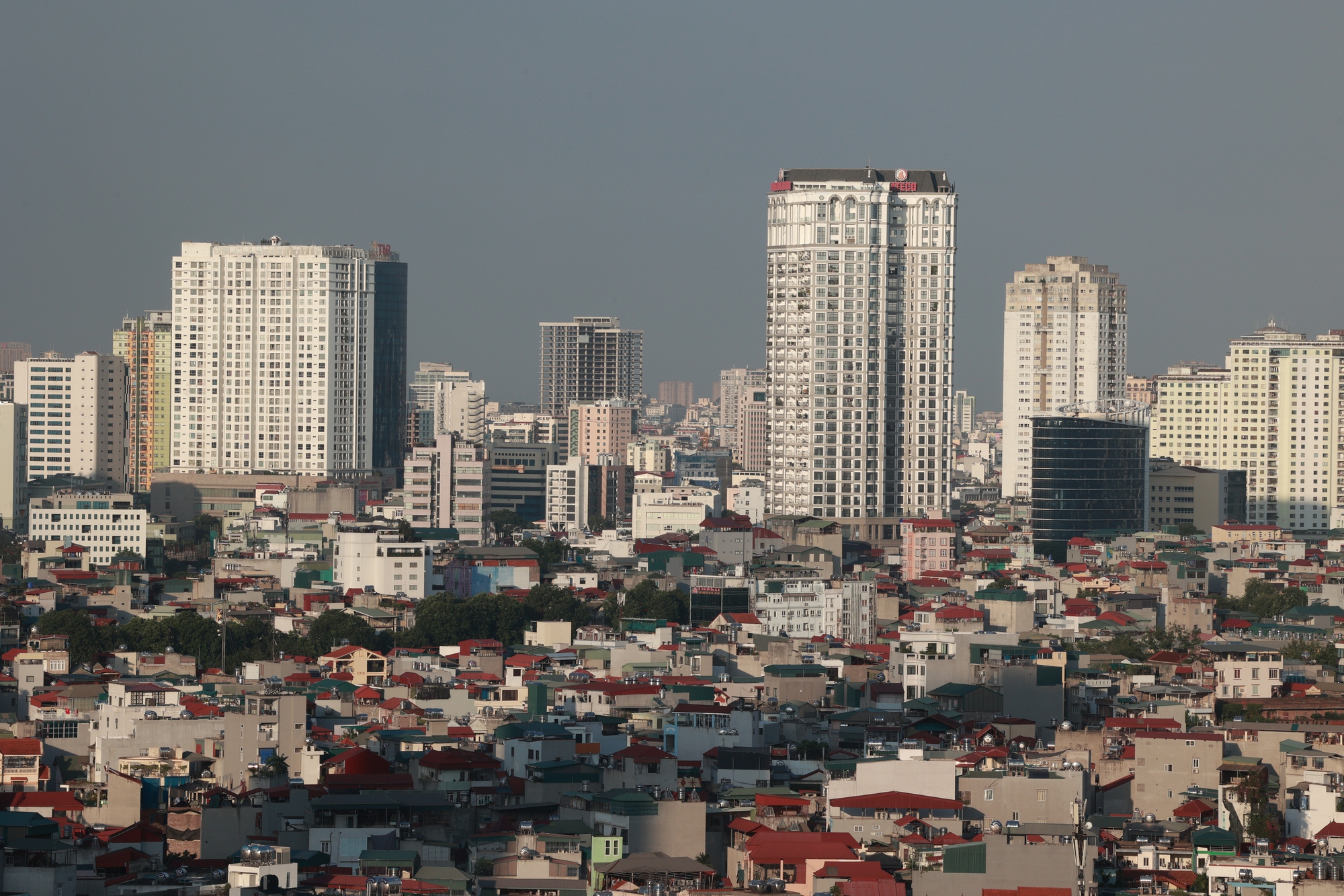 Cần lộ trình áp thuế chuyển nhượng bất động sản - Ảnh 1.