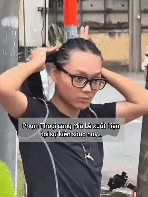 Phạm Thoại lộ ngoại hình tuột dốc sau chuỗi ngày drama- Ảnh 2. Phạm Thoại lộ ngoại hình tuột dốc sau chuỗi ngày drama- Ảnh 2.
