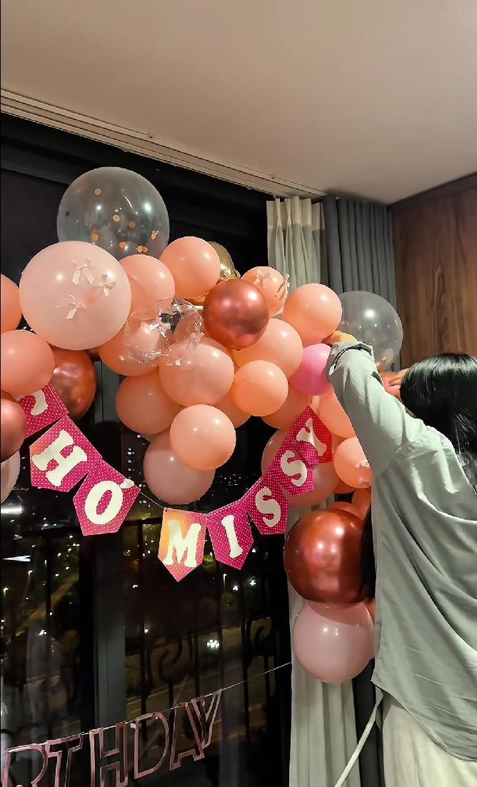 Cô gái chi 50 triệu tổ chức sinh nhật cho thú cưng, cư dân mạng cãi nhau nảy lửa- Ảnh 5. Cô gái chi 50 triệu tổ chức sinh nhật cho thú cưng, cư dân mạng cãi nhau nảy lửa- Ảnh 5.