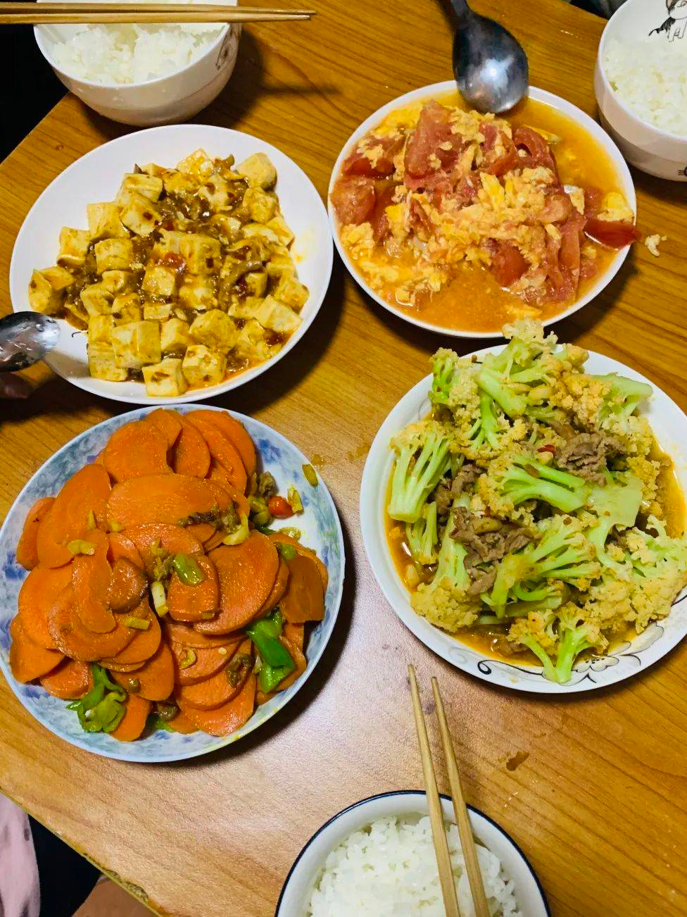 Gia đình tôi sống ổn ở thành phố chỉ với 14 triệu/tháng nhờ chia tiền theo cách này