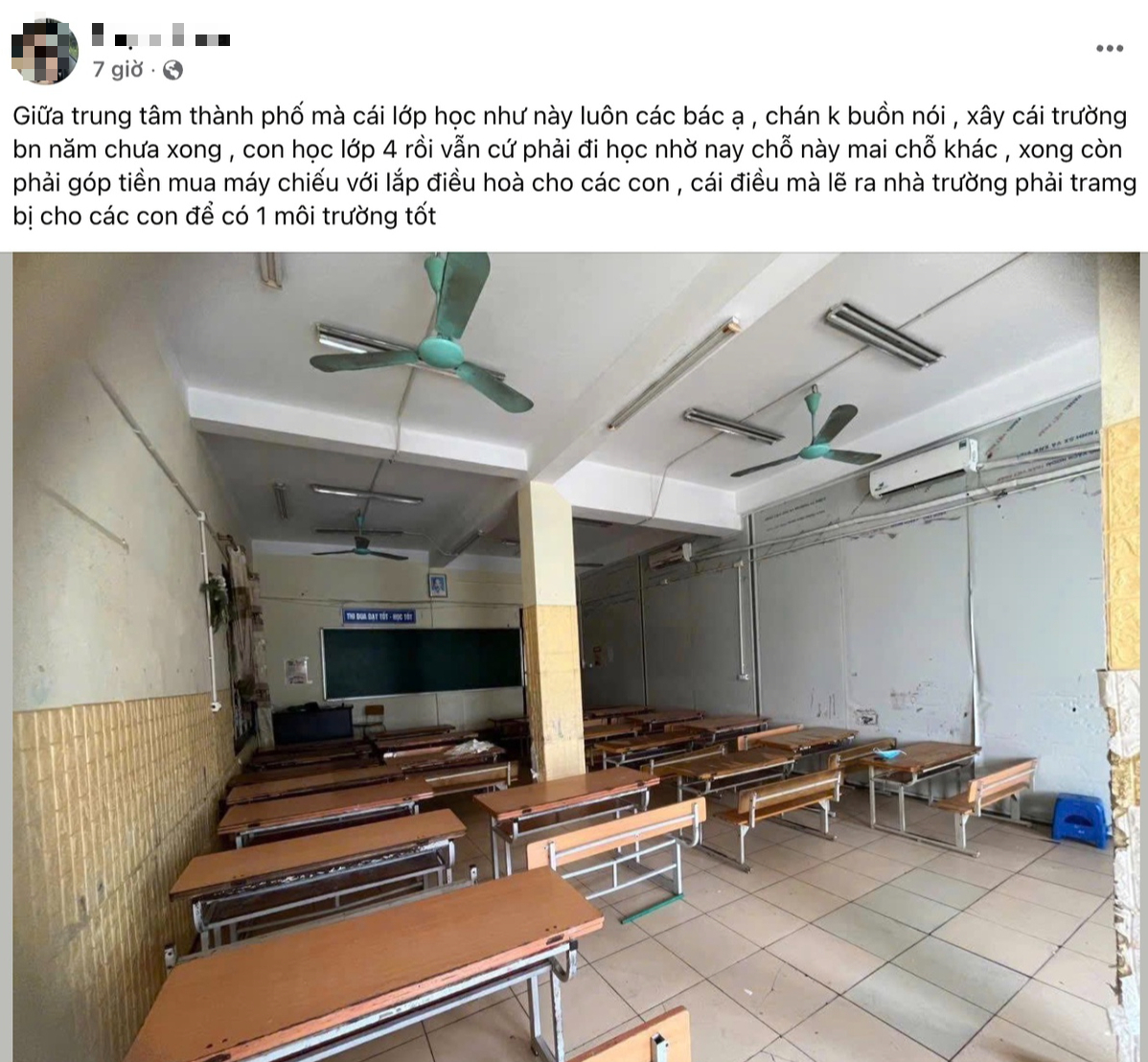 Đăng ảnh lớp học của con kèm chú thích chán không buồn nói, bà mẹ nhận về nhiều luồng tranh luận