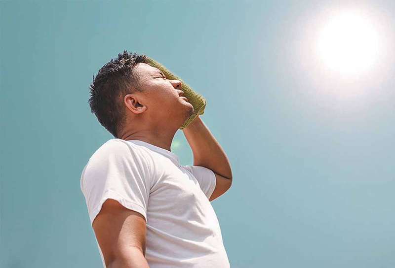 Trời nắng nóng gay gắt, đừng mắc phải 3 sai lầm này kẻo có thể đột tử bất kỳ lúc nào