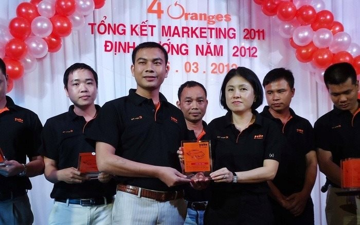 Lãi hàng nghìn tỷ từ bán sơn, chị em đại gia kín tiếng là cổ đông lớn của hàng loạt DN niêm yết đình đám tiếp tục rót tiền mua cổ phiếu LDG mới tăng trần 18 phiên- Ảnh 3.