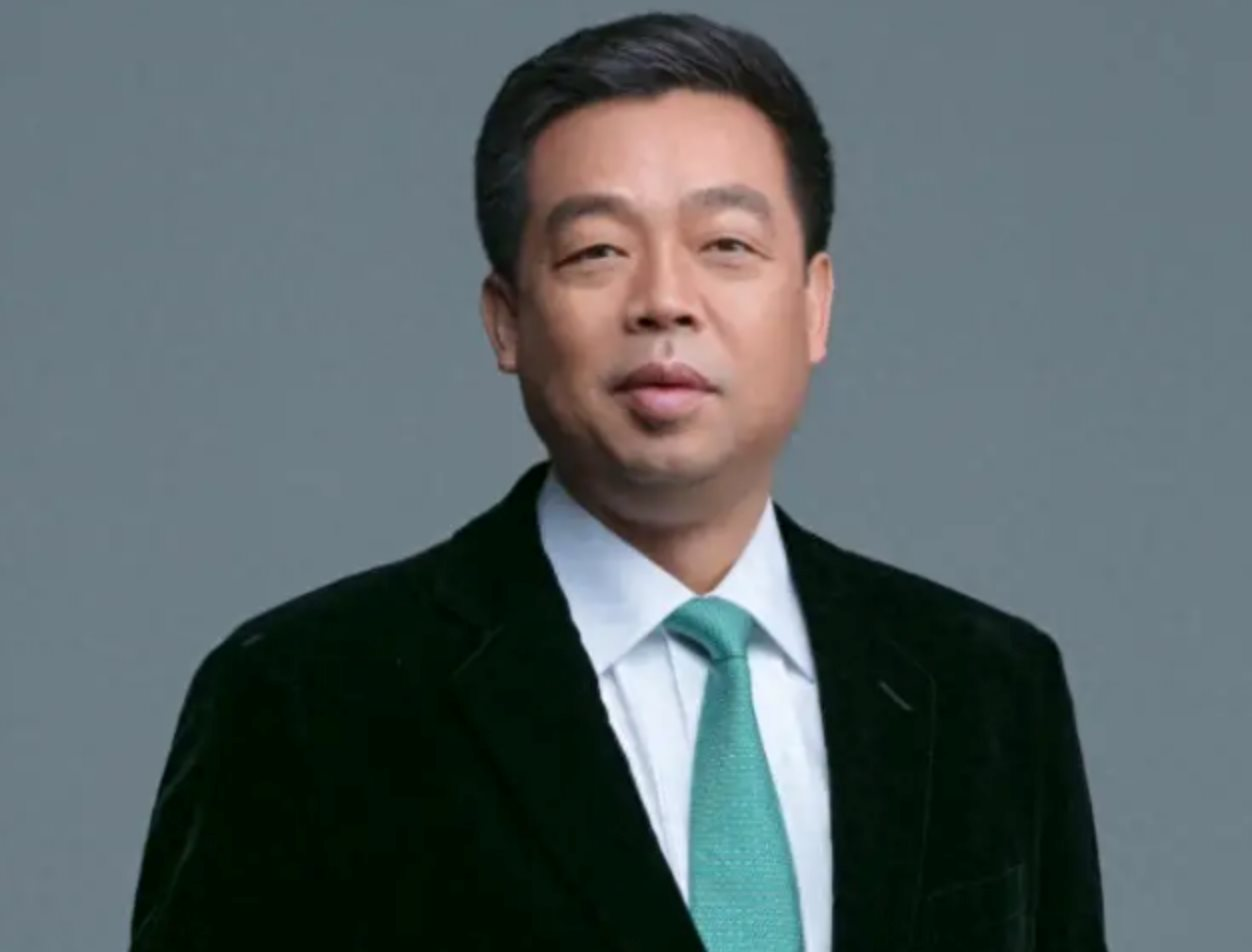 Một tỷ phú ngành nội thất nhảy lầu tự tử sau 4 ngày tại ngoại- Ảnh 1.