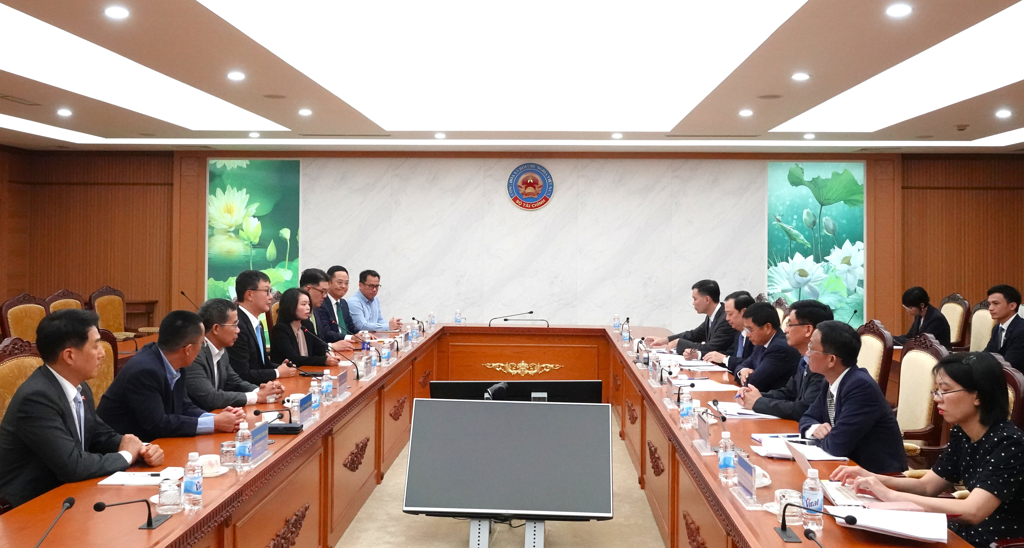 Chủ sàn tiền số lớn nhất Hàn Quốc đến Việt Nam: Khẳng định có thể thu hút được tài sản của Việt Nam phân tán ở nước ngoài trở về- Ảnh 2.