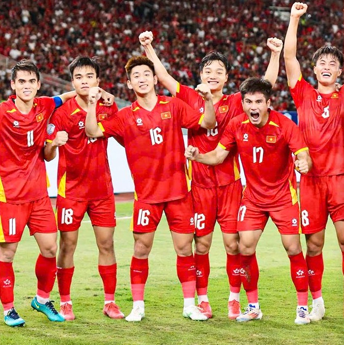 Công Phương tỏa sáng, U23 Việt Nam hạ gục U23 Indonesia, xưng vương Đông Nam Á 3 lần liên tiếp- Ảnh 2.