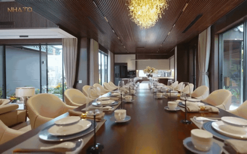 Bên trong biệt phủ hình chữ "H" rộng 1.200m2 đậm chất Á Đông của gia chủ yêu trà đạo - Ảnh 19.