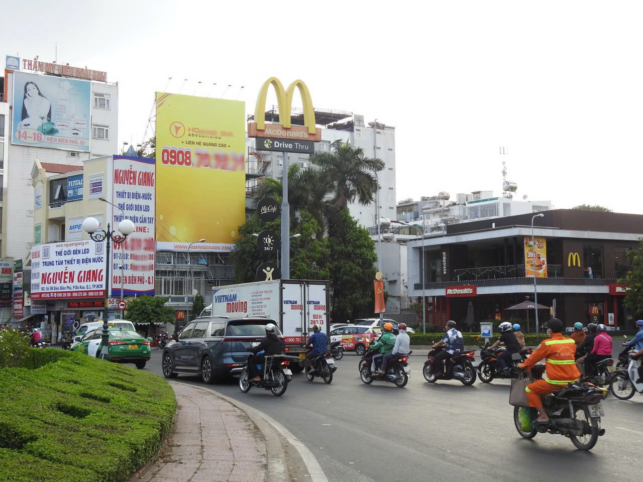 Mô hình Drive Thru mà Highlands mới triển khai liệu có cơ hội thành công tại thị trường Việt Nam?  - Ảnh 2.