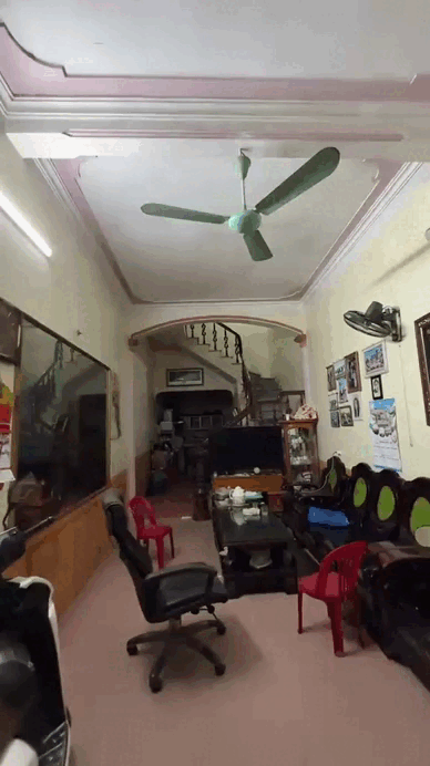 2 năm làm TikToker, cô gái 24 tuổi gom tiền xây sửa nhà cho bố mẹ khiến dân mạng tò mò về thu nhập khủng- Ảnh 2.