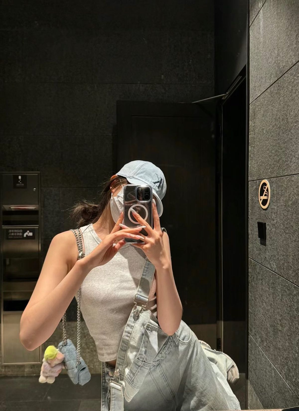 Điện thoại còn giữ 3 kiểu ảnh này thì còn lâu mới giàu được- Ảnh 1.