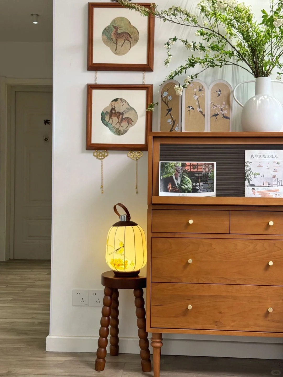 Căn hộ của nữ nhiếp ảnh gia gây sốt MXH: Cảm giác "chữa lành" quá mạnh mẽ, đẹp như poster phim - Ảnh 6.