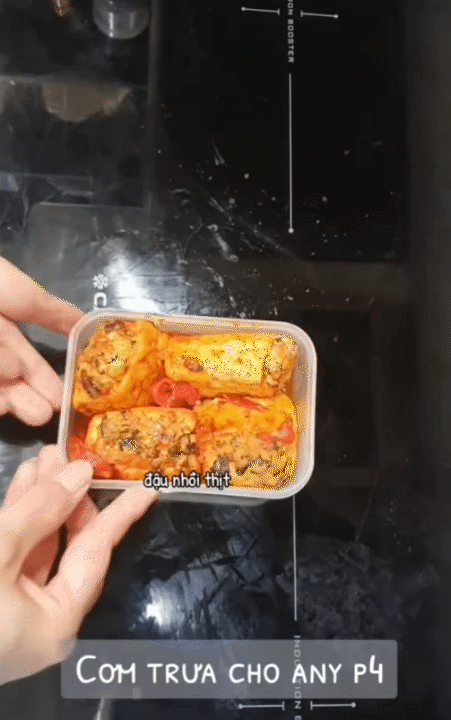 Tủ lạnh văn phòng thời bão giá: Cơm 'cặp lồng' thay cho cơm hàng và nỗi lo 'hộp cá kho không cánh mà bay'!- Ảnh 5. Tủ lạnh văn phòng thời bão giá: Cơm 'cặp lồng' thay cho cơm hàng và nỗi lo 'hộp cá kho không cánh mà bay'!- Ảnh 5.