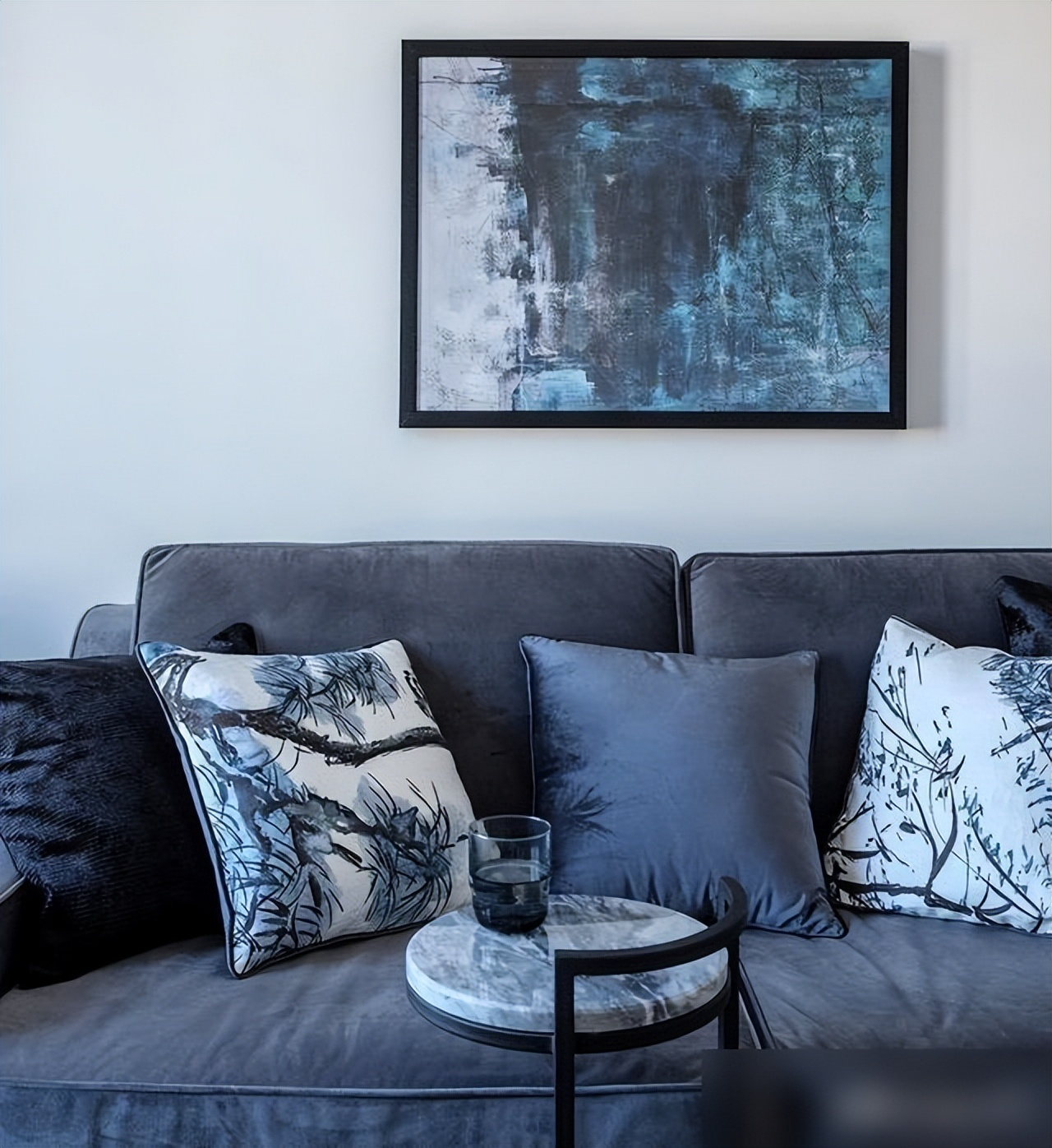 55 tuổi, tôi sống một mình trong căn hộ 38m²: Không sang chảnh, nhưng ai đến cũng khen "nhà này giàu chất sống" - Ảnh 5.