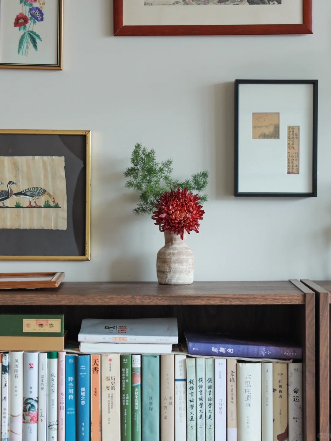 Căn nhà của vị giáo sư sống thọ 101 tuổi: Nhìn góc nào cũng bình yên, đầy mùi tri thức!- Ảnh 7.